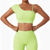 Cropped-Top mit asymmetrischen Trägern